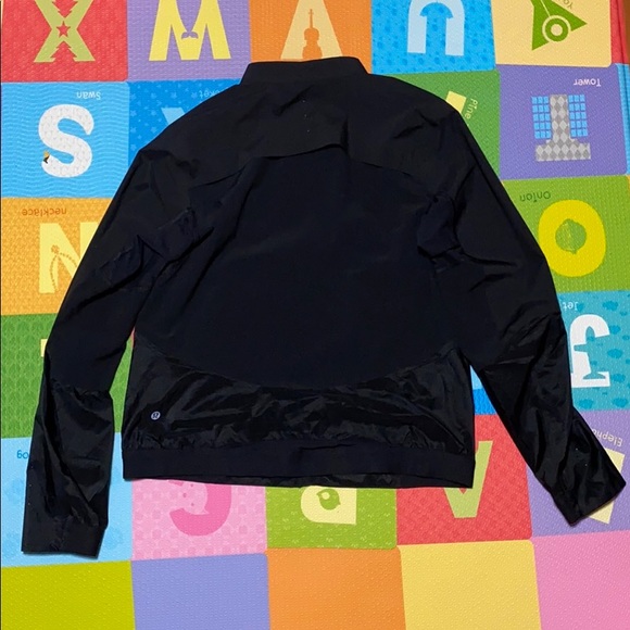 Lululemon Jacket - Picture 2 of 4